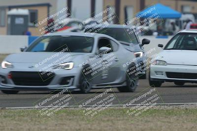 media/Dec-19-2025-Lucky Dog Racing (Fri) [[3b7b1b5fc8]]/Beginner/Session 2 Turn 1/